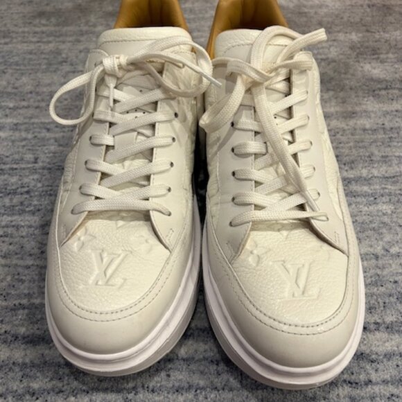 Louis Vuitton Sneakers - Picture 1 of 10